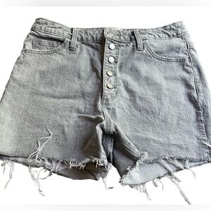 NWOT. Vintage Midi gray shorts universal thread 10/30 R. 5 buttons.